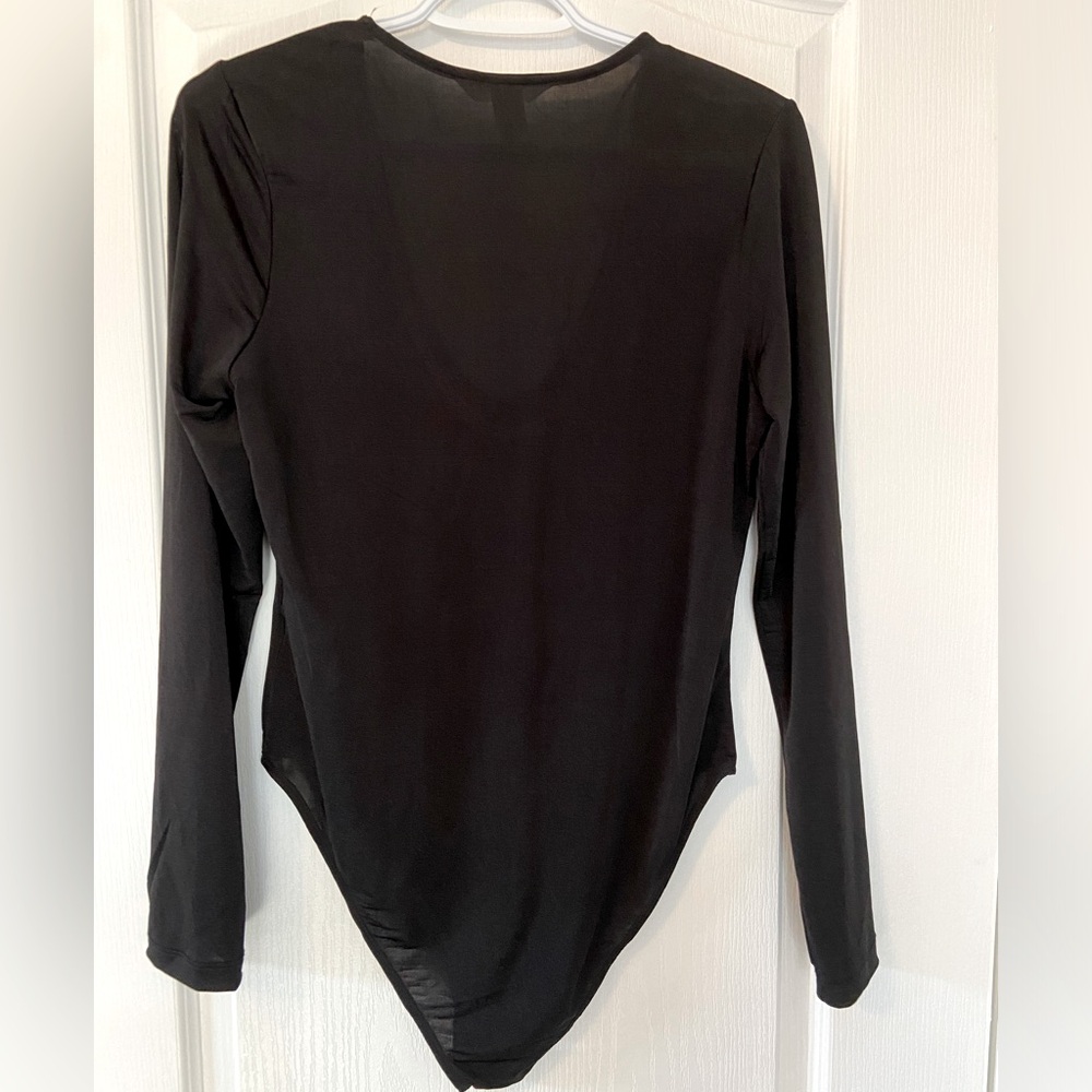 H&M Classy Deep V Neckline long sleeve bodycon Bodysuit - Picture 3 of 3